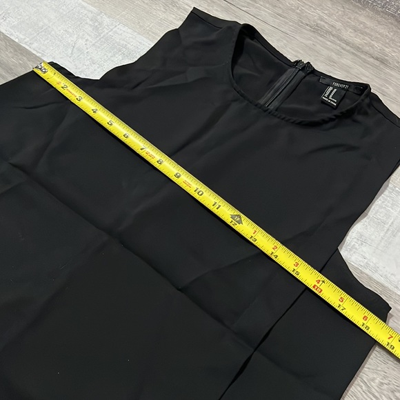 NWOT Dressy Black Tank Blouse Size Medium Hidden Zipper Back of Neck - Picture 5 of 9